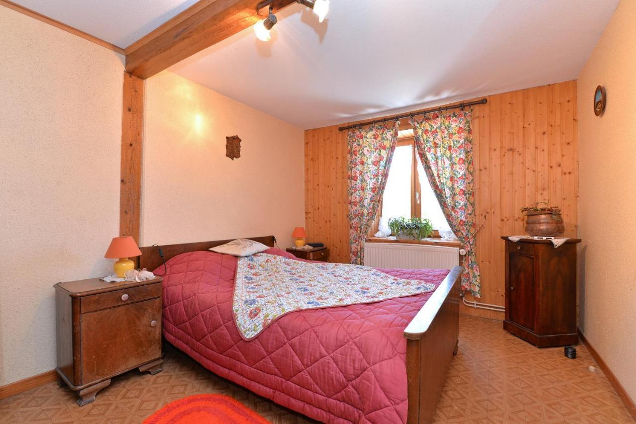 Gites Ou Chambres D'Hotes A La Ferme Orbey Exterior photo